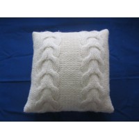 ručno pleteni jastuk pletenice